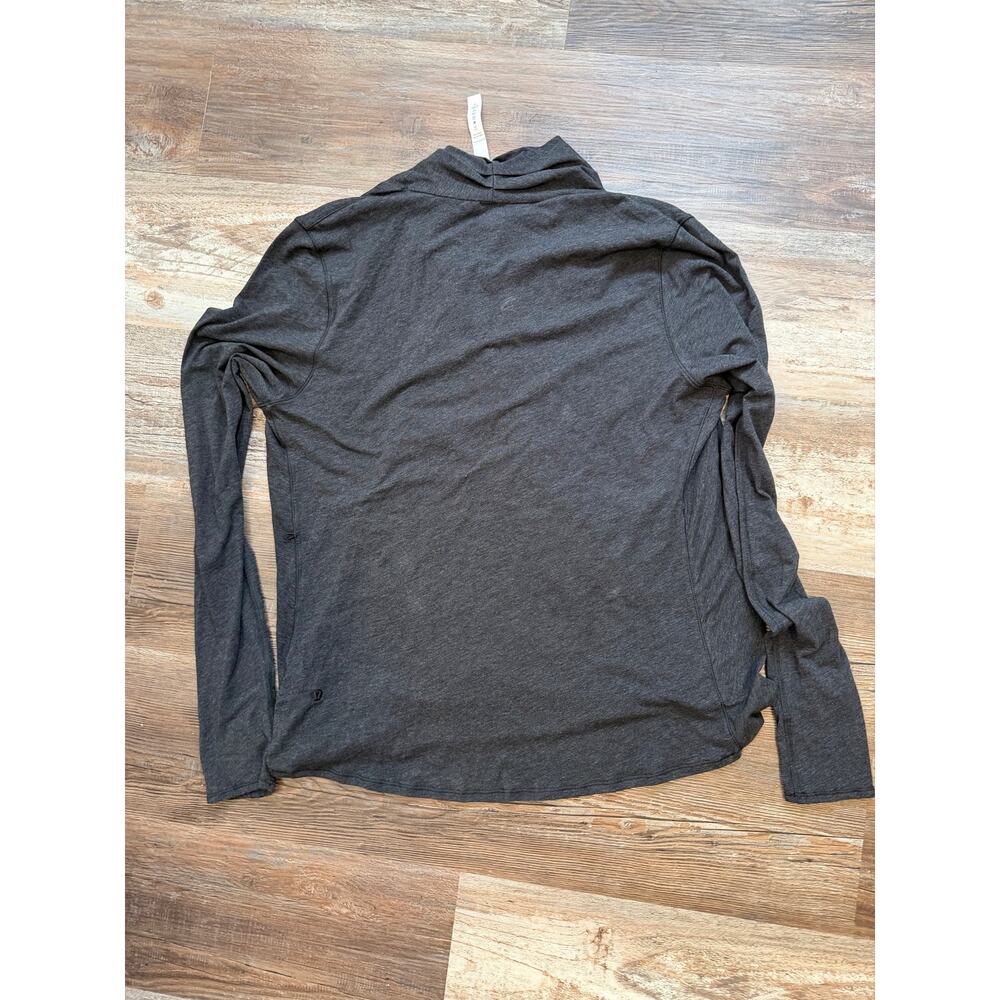 Lululemon Radiant Long Sleeve wrap top in a heathered gray size 12 EUC - Picture 2 of 4